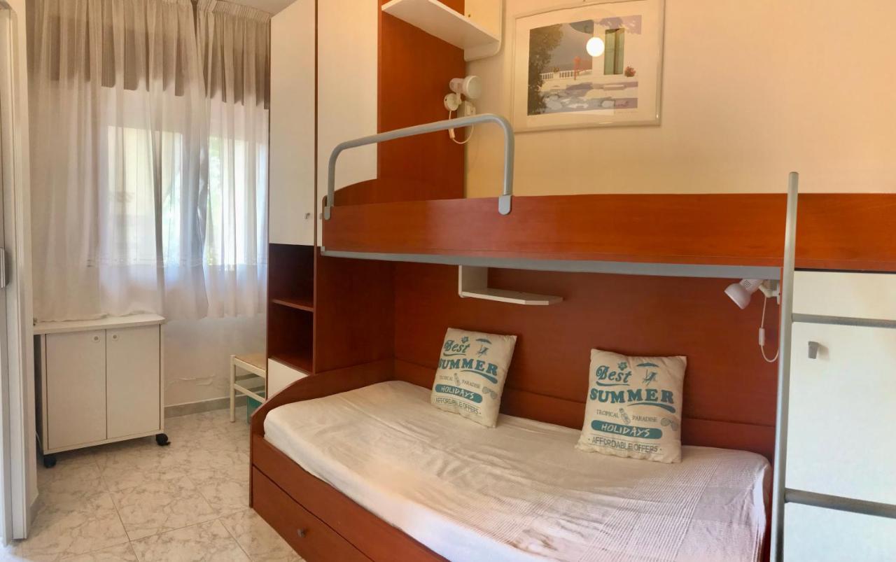 Villaggio Le Ginestre 比比翁 外观 照片