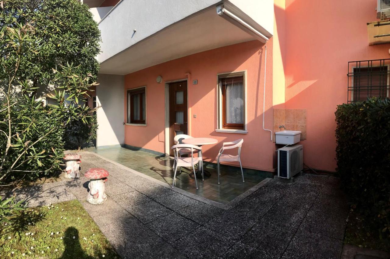 Villaggio Le Ginestre 比比翁 外观 照片