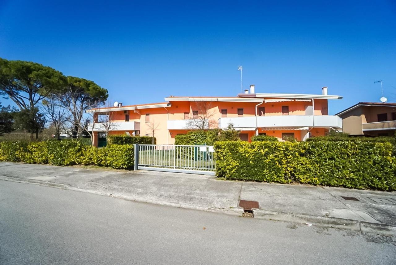 Villaggio Le Ginestre 比比翁 外观 照片